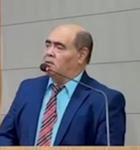 REDE SOCIAL COMPROVA DENÚNCIA!