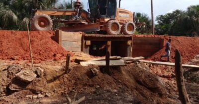 Prefeitura inaugura nova ponte que conecta a B5 ao povoado Santa Cruz no interior de Nova Olinda do MA