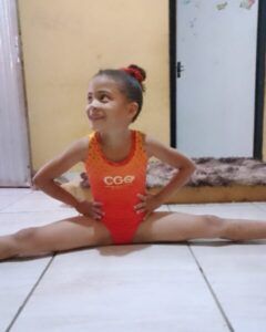 Ginasta timonense Sophya Lourranny ganha Bolsa Atleta para treinar em centro especializado em Teresina