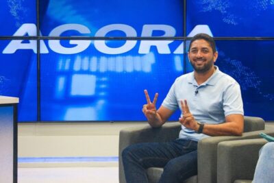 Henrique Júnior mostra preparo e conhecimento para comandar Timon durante entrevista