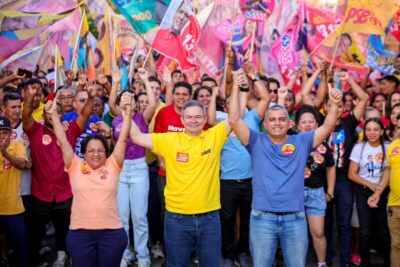 Rafael, Schnneyder e Socorro promovem Arrastão da Mudança, levando esperança e alegria pelas ruas de Timon