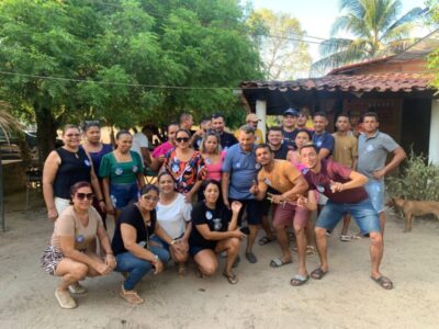 Familiares e amigos de infância comemoraram aniversário do advogado Klecio Lira no povoado Mutuca, em Cabeceiras