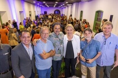 Escritores africanos Mia Couto e Angalusa encerram programação do Encontro Internacional de Escritores de Língua Portuguesa
