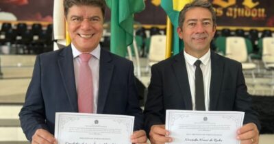 Deoclides Macedo vai gastar 5 milhões com aluguel de veículos. No rolo, 11 caminhonetes de luxo 4×4.