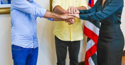 *Prefeito Wallas Rocha participa de encontro com governador para discutir investimentos para a região do Munim e Lençóis*