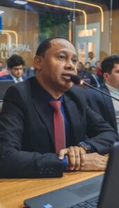 Marcos Castro diz que licitação agora deve ser foco para resolver transporte público.