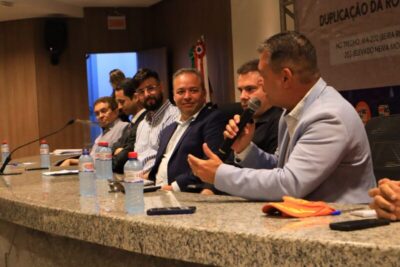 Prefeito Fred Campos participa de Audiência Pública sobre duplicação de rodovias na região metropolitana