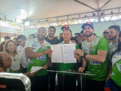Carlos Brandão e Roberto Costa entregam pavimentação da Estrada do Leite e anunciam construção do Parque de Exposições durante mega evento realizado em Bacabal
