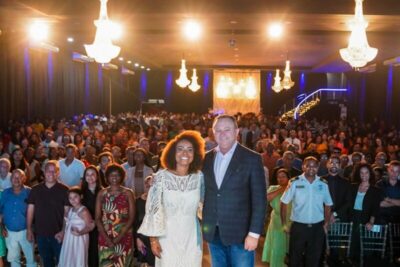 Junto com o governador Brandão, Cricielle realiza Culto de Ação de Graças
