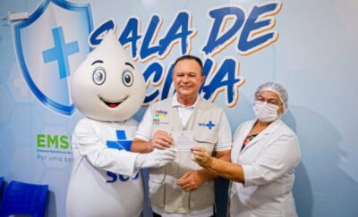 Brandão dá exemplo e reforça campanha de vacinação no Maranhão