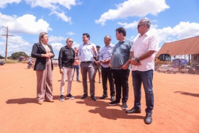 Governador em exercício anuncia retomada do rodoanel e vistoria obras habitacionais em Timon