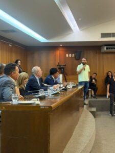 PREFEITO FERNANDO PESSOA PARTICIPOU DO DEBATE SOBRE A PEC 66/2023