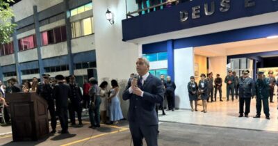 Coronel Schnneyder participa da formatura da 30ª turma do Curso de Formação de Oficiais da PMMA