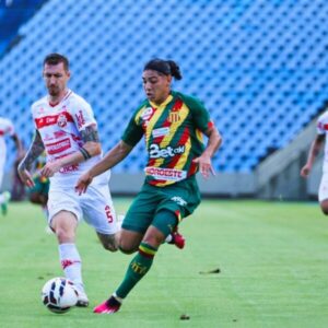 Sampaio vence Imperatriz e MAC empata em Tocantins