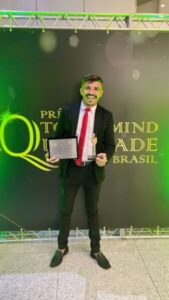 William Santos é homenageado em São Paulo e marca presença em programas da Rede Globo e RedeTV