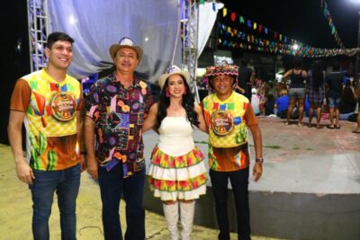 “Arraiá da Gente Nossa”, na Ilhinha, é sucesso e brincadeiras empolgaram o público no último sábado (5).