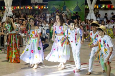 Festa Junina é celebrada nas unidades da Escola Crescimento