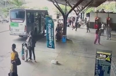 Homem em situação de rua causa tumulto na Rodoviária
