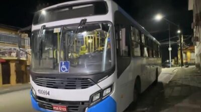 Dupla assalta ônibus no bairro do João Paulo, em São Luís