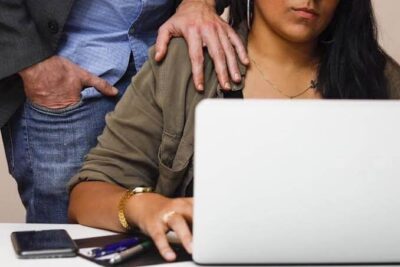 Ações por assédio sexual no trabalho sobem 58% e maioria das vítimas são mulheres