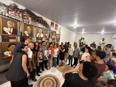 Em Barreirinhas, ABLAC entrega quadro em homenagem ao prefeito Vinicius Vale