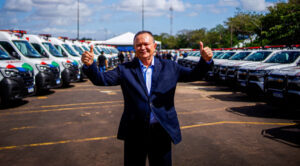 Maranhão mais equipado! Brandão entrega 71 ambulâncias e 40 viaturas para reforçar saúde e segurança no estado.
