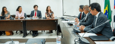 Deputados discutem desintrusão da Terra Indígena Araribóia com representantes do Governo Federal