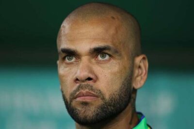 Justiça da Espanha absolve Daniel Alves de condenação por estupro