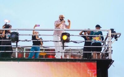 Belo encerra pré-carnaval do Vem Pro Mar