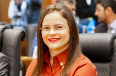 Fantoche de Josimar, deputada Fabiana dispara ataques contra profissionais da saúde e governo Carlos Brandão