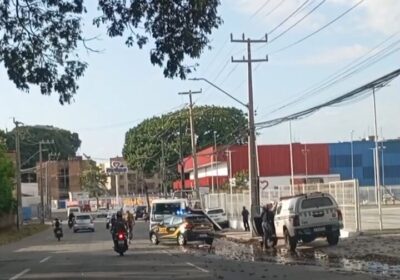 Acidente envolvendo automóvel e SUV no bairro do Anil neste domingo