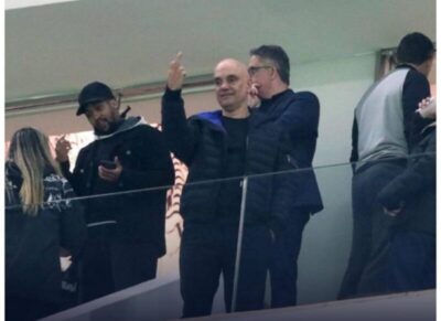 Ministro Alexandre de Moraes é Vaiado e Reage com Gesto Obsceno Durante Clássico Corinthians x Palmeiras