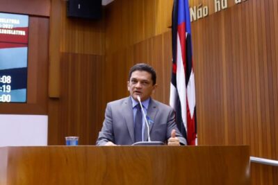 CLÁUDIO CUNHA DESTACA IMPLANTAÇÃO DE TELEFONIA MÓVEL NOS TERMINAIS DA PONTA DA ESPERA E DO CUJUPE