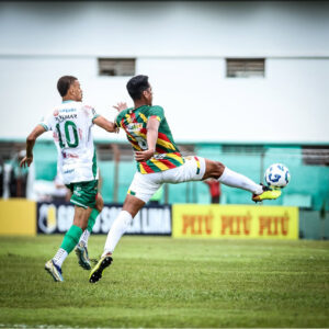 Quarta-feira desastrosa para o futebol maranhense: Sampaio eliminado e Moto goleado