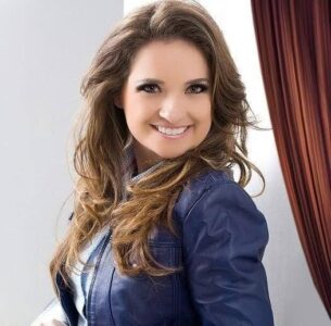 Referência na música gospel, cantora Lauriete é atração no Impacto 2024 em São Luís
