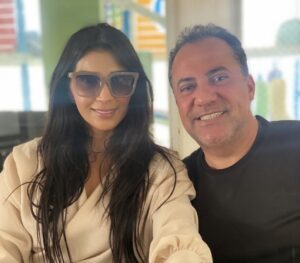 Eduardo DP lança a pré-candidatura da sua esposa (Larissa DP) para Deputada Federal.
