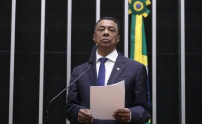Câmara aprova projeto que amplia número de deputados federais de 513 para 531 Fonte: Agência Câmara de Notícias
