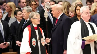 Trump ataca bispa de Washington e exige pedido de desculpas: “É uma esquerdista radical”