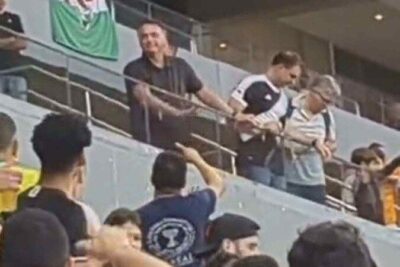 De “mito” a “vai ser preso”: Bolsonaro é apoiado e vaiado em jogo de futebol