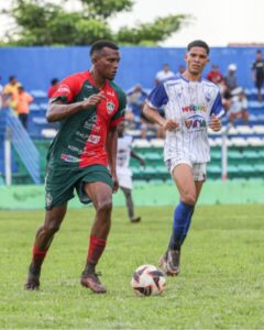 Pinheiro vence Viana fora de casa pelo Campeonato Maranhense