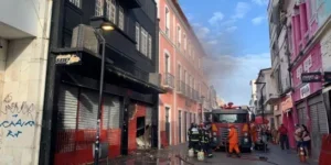 Incêndio atinge loja de roupas na Rua Grande, em São Luís