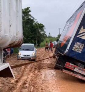 Estrada que liga Pedro do Rosário a Viana: uma luta diária esquecida pelo governo