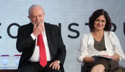 Lula mexe no governo e tenta sair das cordas