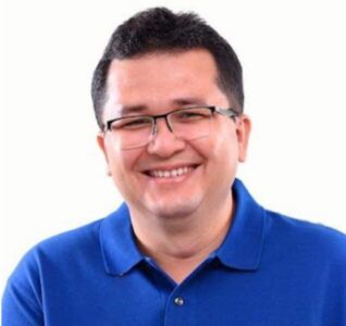 Enquanto Araguanã segue abandonada pelos Amorim, prefeito ostenta salarios melhores que nas 10 maiores cidades do MA