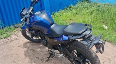 POLICIA MILITAR APREENDE MOTOCICLETA COM COR ADULTERADA E SUBSTÂNCIAS ILÍCITAS EM PRESIDENTE SARNEY