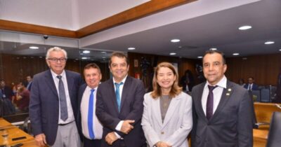 Hilton Gonçalo e Presidente do Sebrae Celso Gonçalo visitam Assembleia Legislativa para reunião com líderes políticos