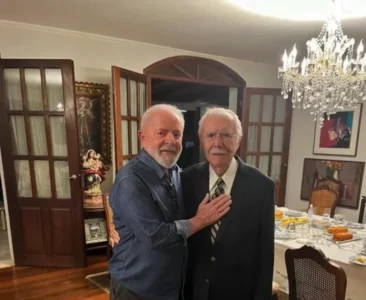 Sarney defende apoio do MDB à reeleição de Lula