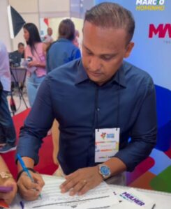 Bacuri – Prefeito Marcio Hominho participa do encontro de prefeitos e prefeitas do Maranhão