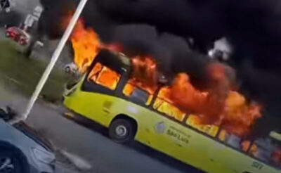 Ônibus coletivo pega fogo na Forquilha