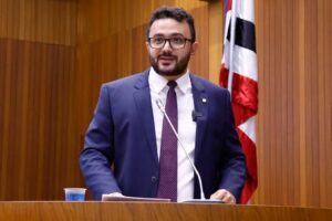 Yglésio afirma que encaminhou denúncia por crime de responsabilidade contra Flávio Dino ao Senado.